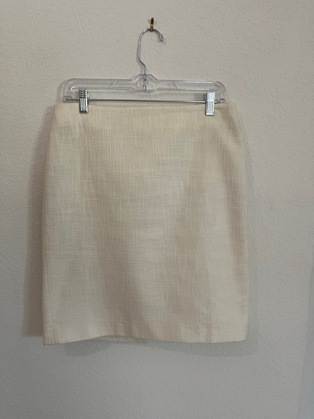Talbots Classic Cream / Ivory Women's Straight Skirt